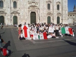 Deja como comentario de este blog (en la parte de abajo) tus datos y el listado de estos países. Así quedarás inscrito para viajar a Boston.