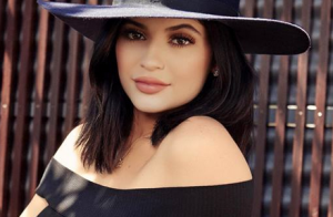¡Mamacita! Kylie Jenner enciende las redes con fotos sin brasier
