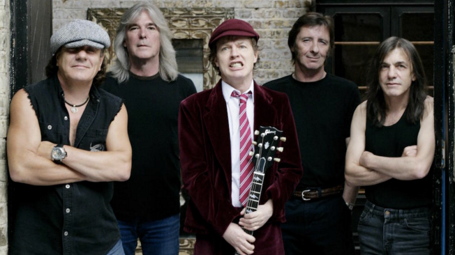 Las portadas de los discos más populares de AC/ DC ya vendrán en latas ...