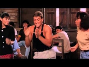 Thumbnail vídeo youtube: Jean-Claude Van Damme también bailó el Ras Tas Tas de nuestra selección