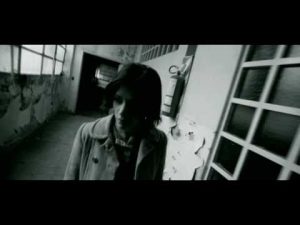 Thumbnail vídeo youtube: No te va gustar - Al vacio