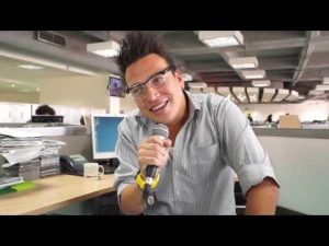 Thumbnail vídeo youtube: Tato Devia, co - conductor de Hora 21