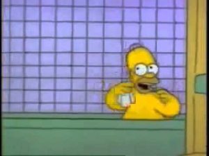 Thumbnail vídeo youtube: Homero simpson cantando en el baño