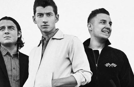 Arctic Monkeys lanza 'Live at The Royal Albert Hall', su nuevo álbum benéfico