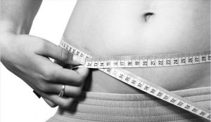 mujer cuerpo anorexia medidas