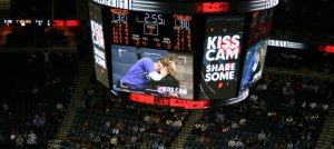 kiss cam