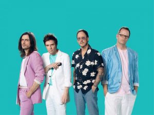 Con video incluido, Weezer estrena 'All My Favorite Songs', su nueva canción