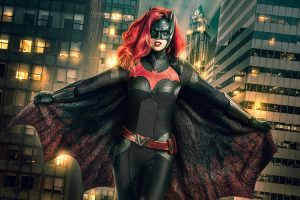 https___hypebeast.com_image_2018_10_ruby-rose-batwoman-kate-kane-dc-arrow-crossover-000