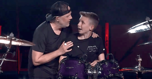 Metallica-sube-a-niño-de-13-años