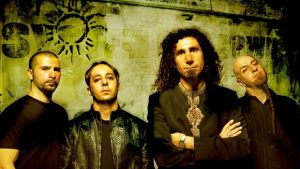 SOAD rechazó la oportunidad de tocar en los Premios Grammy, porque de acuerdo con el guitarrista Daron Malakian eso es algo que hacen N SYNC y Britney Spears, no System of a Down