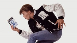 david-bowie-reading-e1514595826594