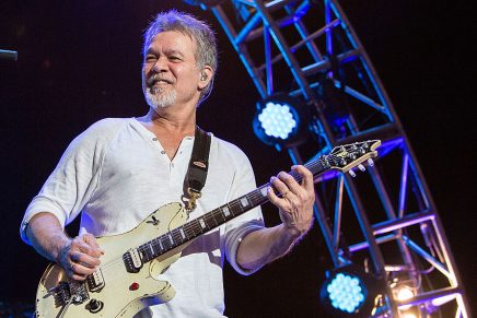 El Salón de la Fama del Rock rendirá tributo a Eddie Van Halen