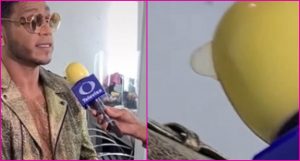 ¡Bien protegido! Periodista cubre su micrófono con un condón para evitar contagiarse de COVID-19