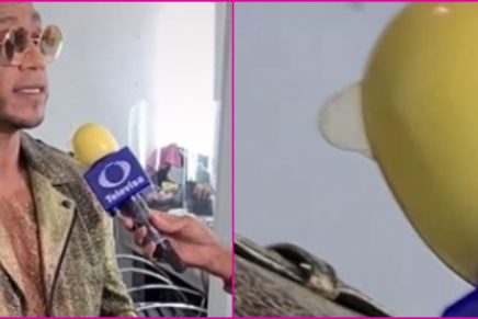 ¡Bien protegido! Periodista cubre su micrófono con un condón para evitar contagiarse de COVID-19