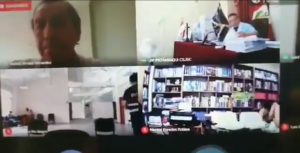 Abogado olvida apagar la cámara y tiene relaciones sexuales en plena audiencia virtual