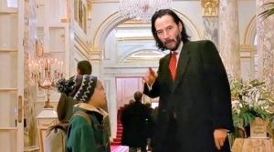 Cambian a Donald Trump de 'Mi Pobre Angelito 2' por Keanu Reeves