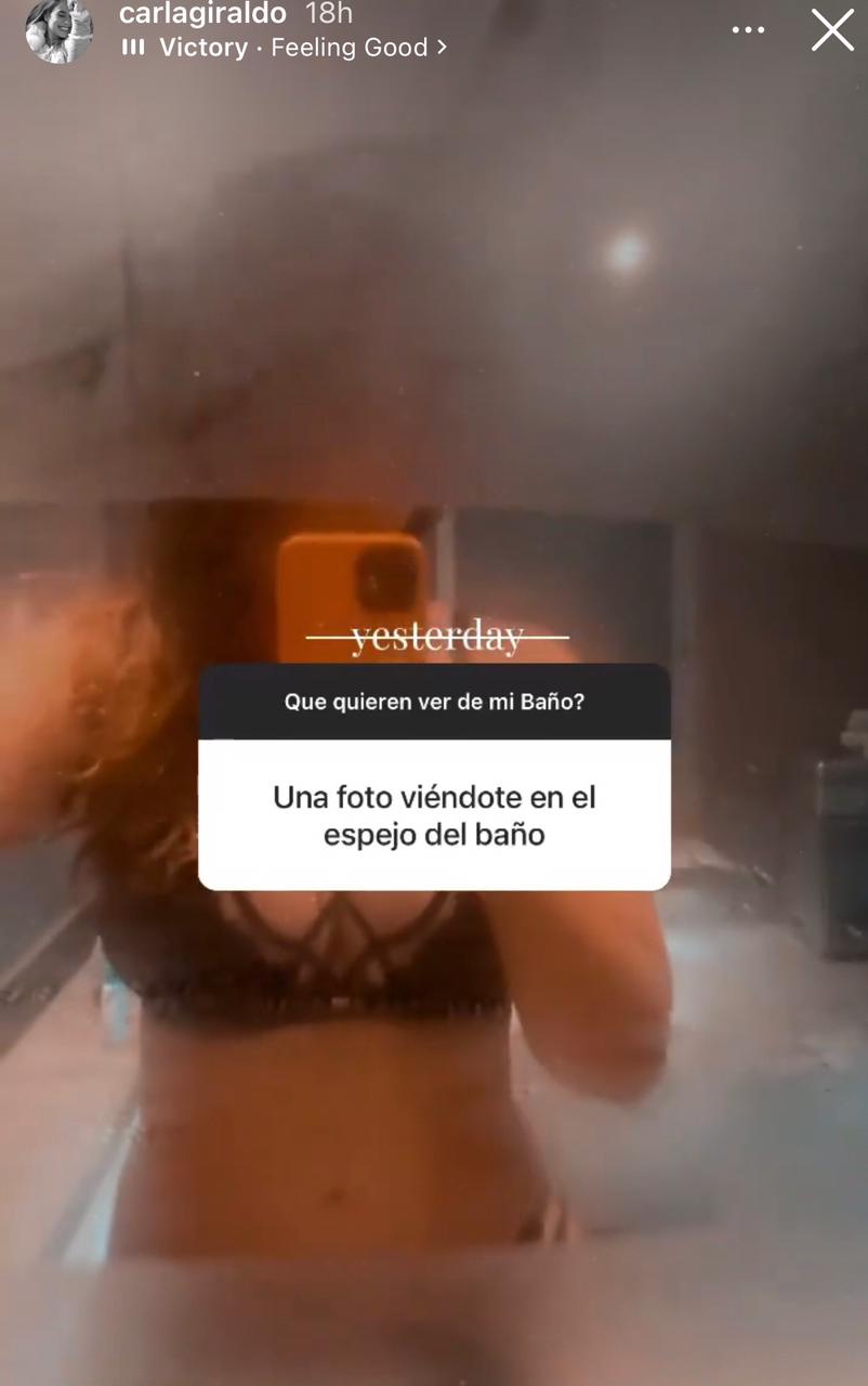 carla giraldo en el baño 