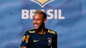 Neymar llega a Barranquilla y cumple el sueño de un artista barranquillero