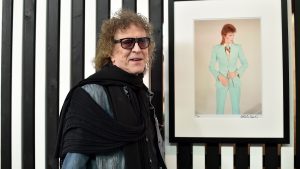 Mick Rock, el fotógrafo que retrató a David Bowie y Sex Pistols, falleció a sus 72 años