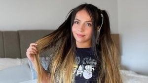 Aida Cortés tapó sus atributos