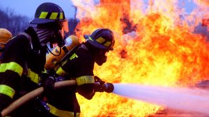 Boda se incendió y los invitados siguieron comiendo como si nada