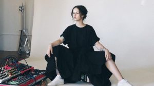 Ela Minus, colombiana que también estará en Coachella 2022