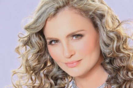 La reacción criticada de Aura Cristina Geithner por beso que le robó presentador