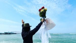 Peruano se casó con el mar