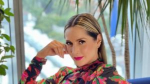 “Mujerón”, le dicen a Carmen Villalobos por foto en la que presume su cuerpazo