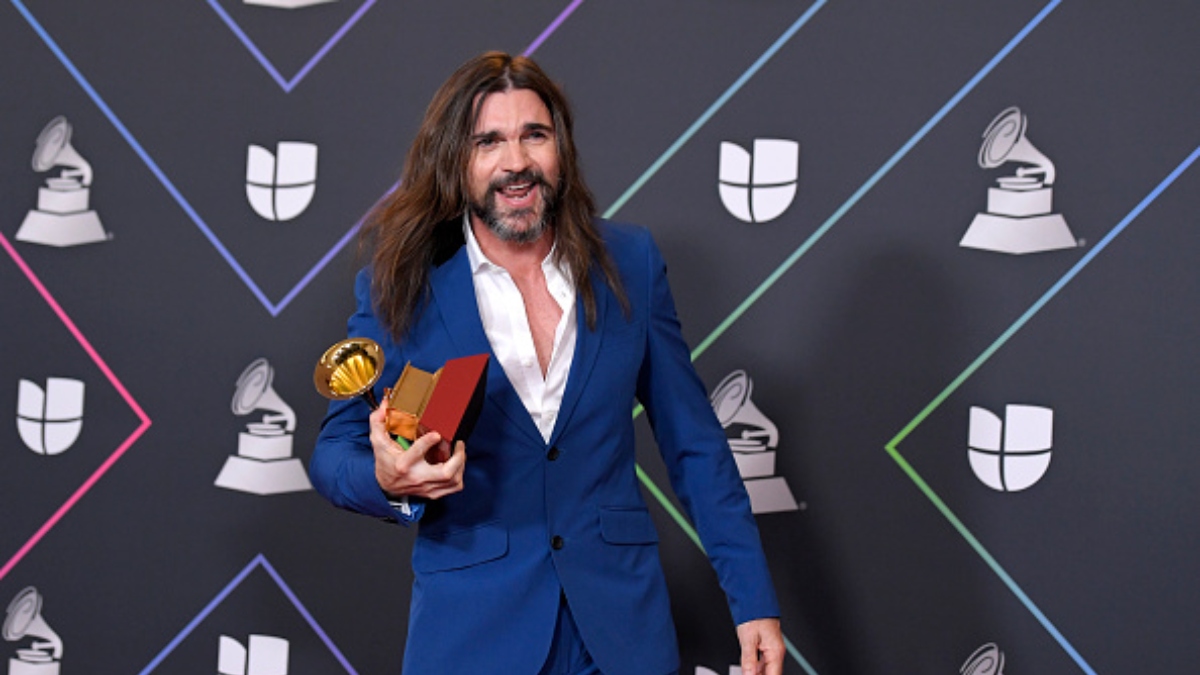 Lo cogió en el aeropuerto: Así fue la reacción de Juanes por ganar Grammy
