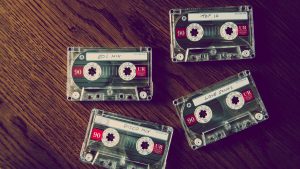 ¿Volverán los Casetes? Machine Gun Kelly y Avril Lavigne están entre los más vendidos de 2022