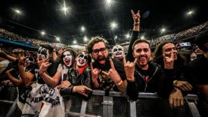 Fanáticos KISS - Foto por Sebastián Pintor