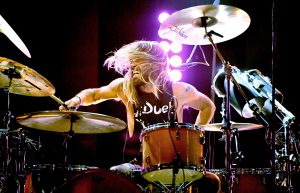 Foo Fighters anuncia concierto tributo a Taylor Hawkins