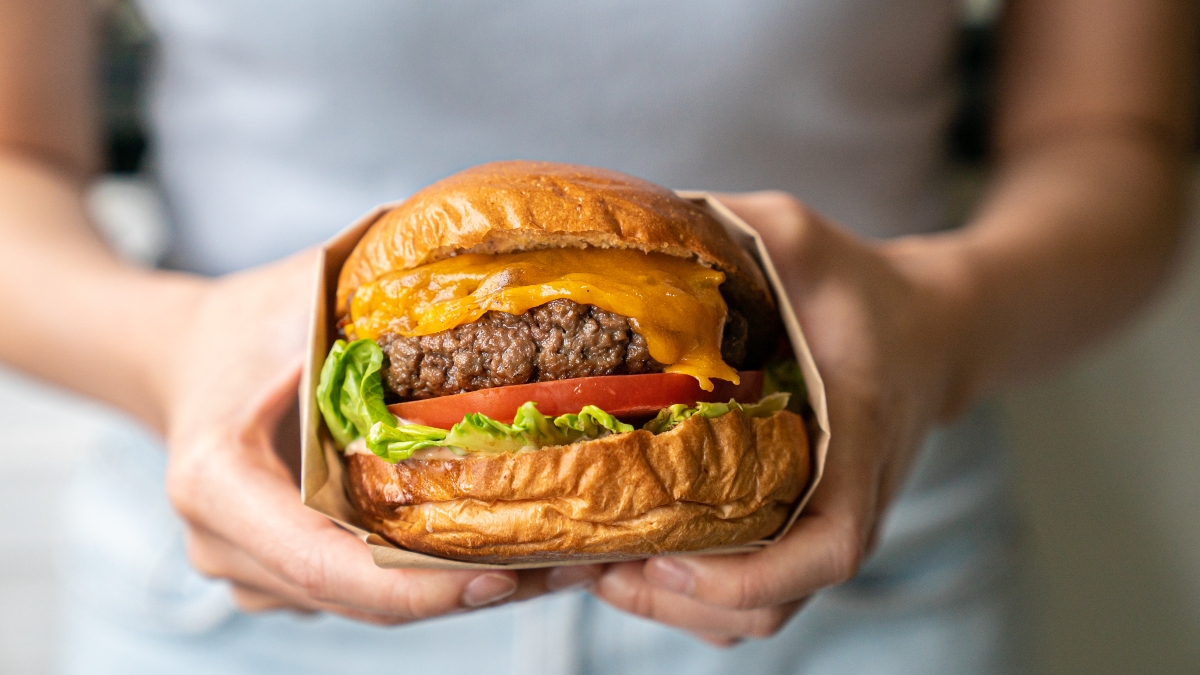 ¿La probaría? Hamburguesa de sancocho se vuelve tendencia en redes