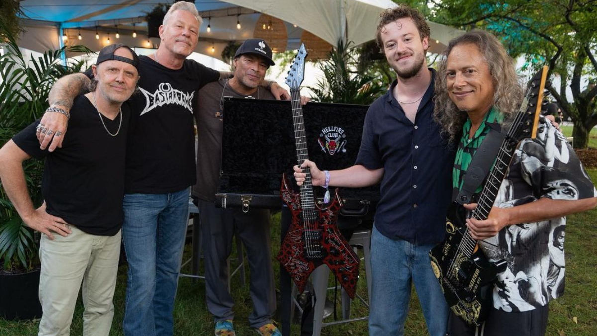¡Memorable: Metallica interpreta ‘Master of Puppets’ junto a ‘Eddie Munson’ de Stranger Things
