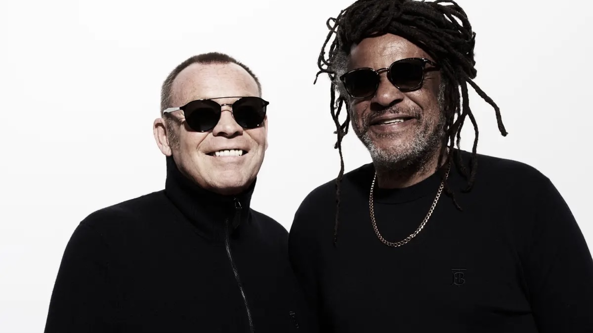 UB40 Ali Campbell y Astro