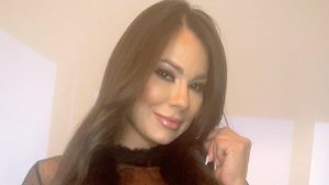 Esperanza Gómez le mostró cariño a un fan que la ama