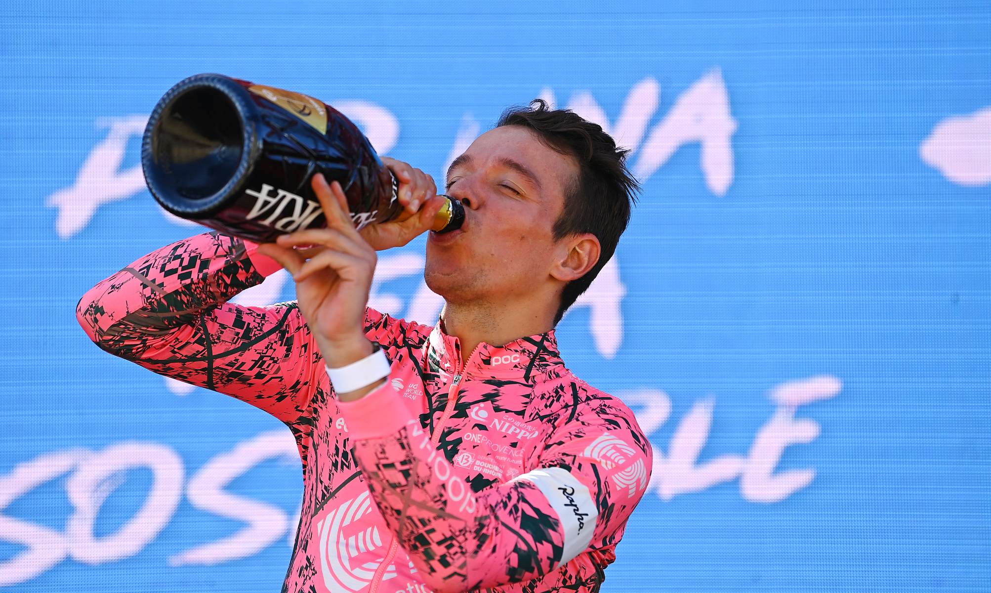 Rigoberto Urán gana la etapa 17 de la Vuelta a España