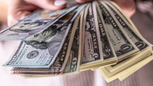 111022- dólares - GettyImages