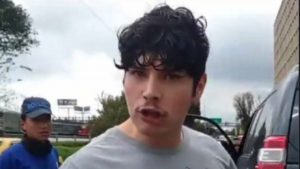 Si se pone salsa lo licúo: los mejores memes del hombre que insulto a agentes en Bogotá