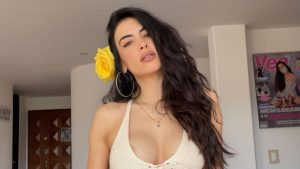 “Está servida la cena”, dice Jessica Cediel con sensual foto en lencería