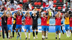 Costa Rica no se quiere ir del Mundial; le ganó por la mínima diferencia a Japón