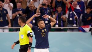 "El único objetivo es ganar el Mundial": Mbappé calienta partido ante Inglaterra