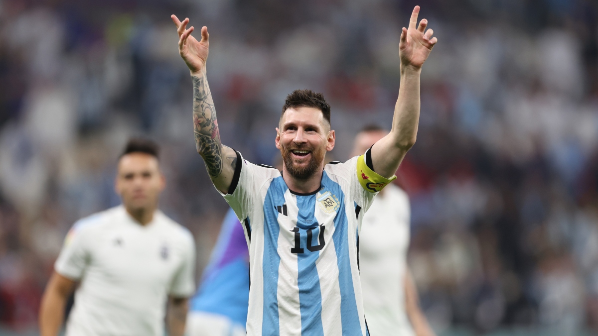 Todos se rindieron ante él: la genialidad de Messi en el tercer gol de Argentina  