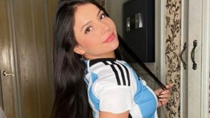 Argentina levantó la copa y Aida Cortés se bajó el hilo para apoyar a la ‘albiceleste’