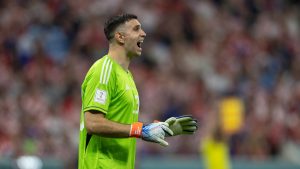 La atajada del ‘Dibu’ Martínez que salvó a Argentina en la final de Qatar 2022