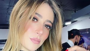 Verónica Orozco coloca a babear a sus seguidores con escotado vestido de baño