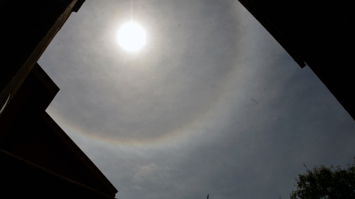 ¿Lo vio? Extraño círculo apareció alrededor del Sol en Bogotá: Qué significa