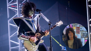 Tommy Thayer, de Kiss, también aprovechó la ‘ganga’ y estuvo en San Andresito de Bogotá
