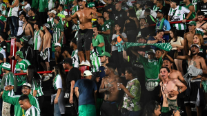 110523 - hinchas nacional - getty